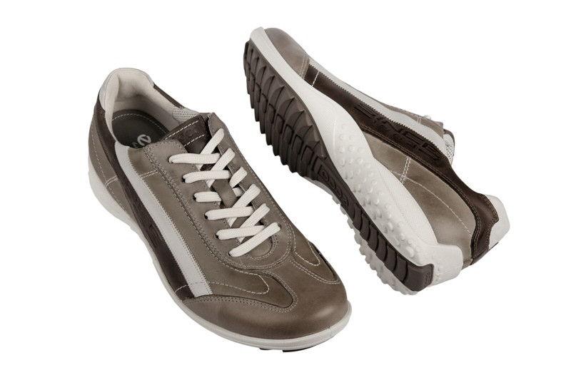 Ecco Outrider Schuhe grau weiß Sneakers