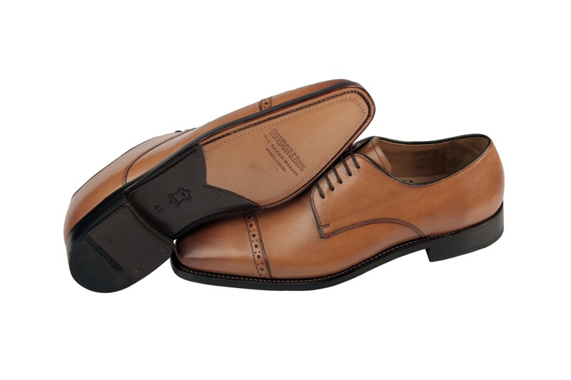 Gordon & Bros. 3788 braun rahmengenähte Schuhe
