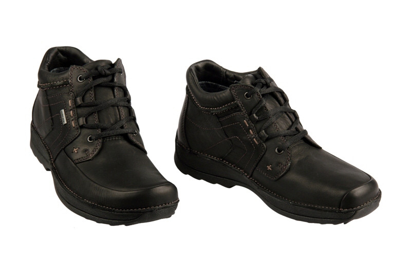 Clarks Storm Path GTX Schuhe in schwarz mit Gore-Tex