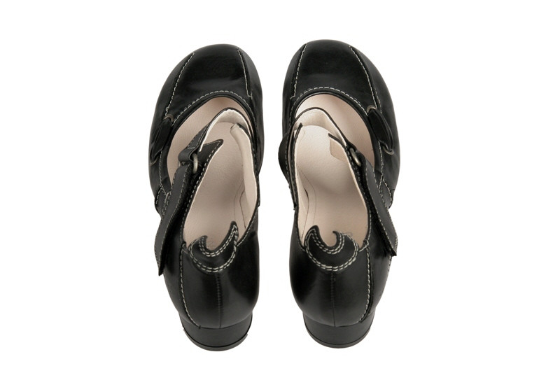 Tiggers Lori Pumps in schwarz Lederfutter