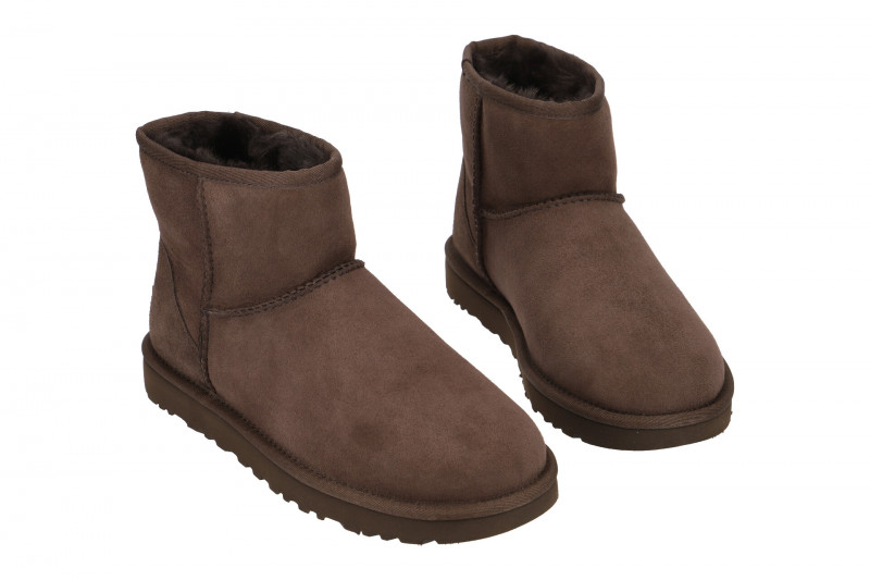 UGG Stiefel dunkelbraun Classic Mini II