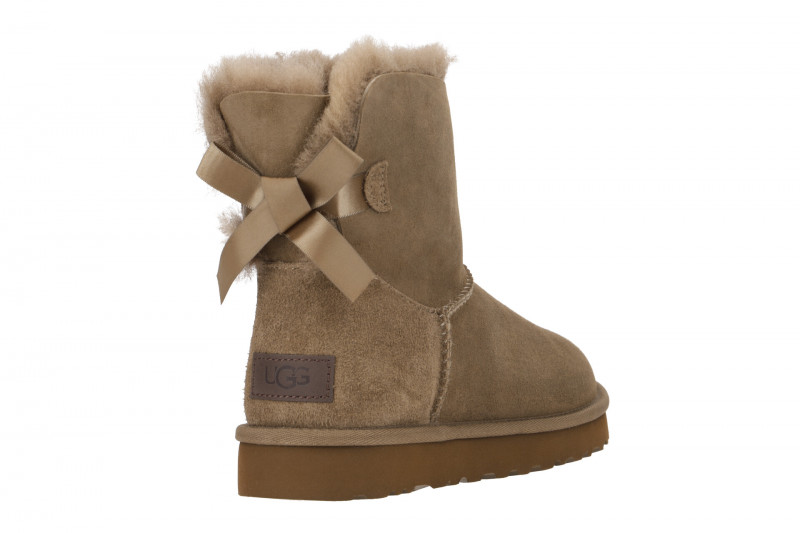 UGG Stiefel braun hickory Mini Bailey Bow II