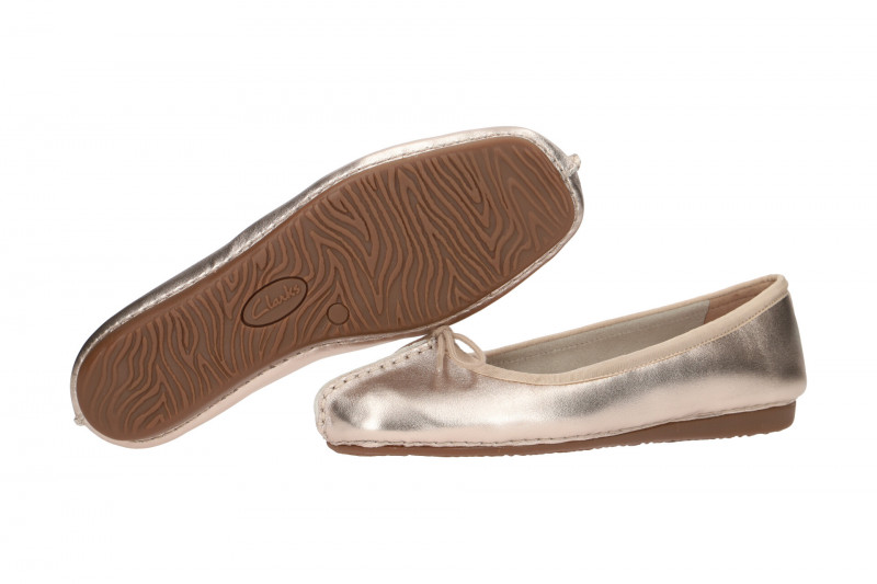 Clarks Freckle Ice Ballerinas gold metallic