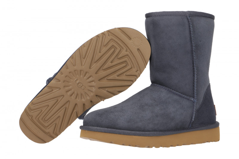 UGG Stiefel blau navy Classic Short II