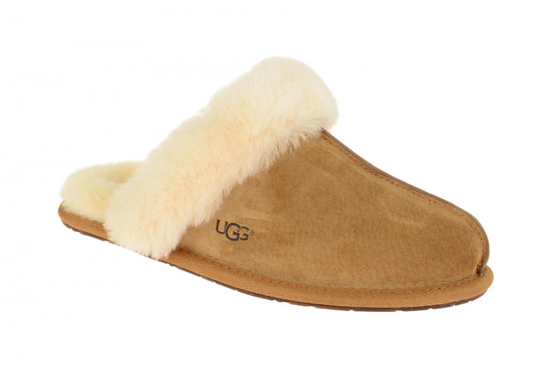 UGG Scuffette Hausschuhe braun 5661