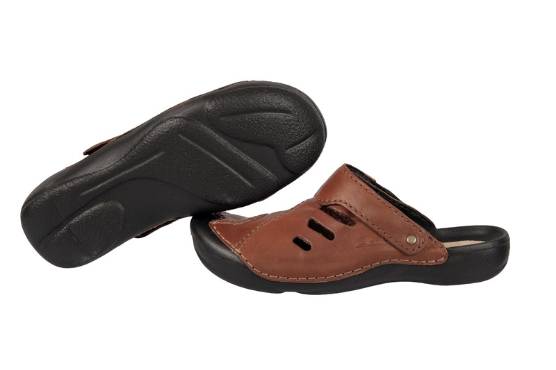 Clarks Wild Vibe tan hellbraun Herren Pantoletten