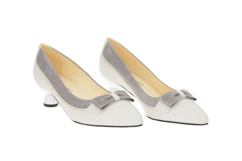 Tiggers Dana 4 Pumps in weiß grau