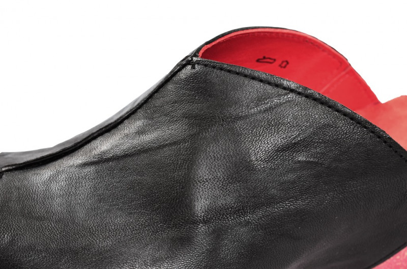 Think Zilli Keil- Pantolette in schwarz rot 0-80329-09