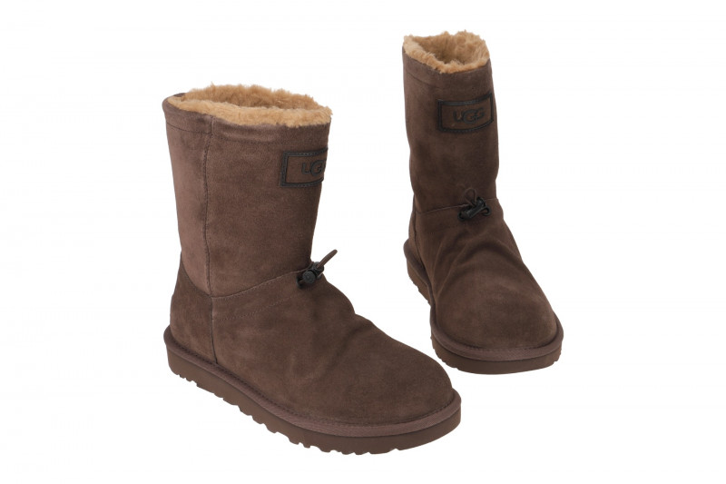 UGG Classic Short Toggler Stiefel Boots dunkelbraun