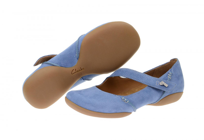 Clarks Felicia Plum Schuhe blau Slipper 26106565