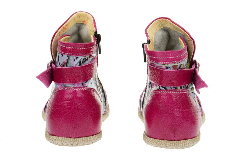 Eject Road Stiefelette pink art print - Lackleder