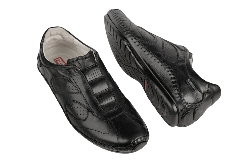 Pikolinos Schuhe 08J-5464 in schwarz Slipper