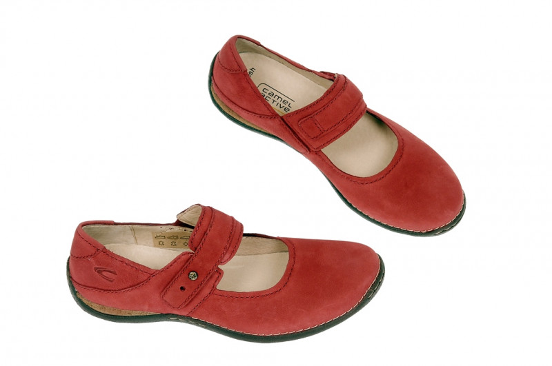camel active Marrakesh Slipper in rot Mary Jane