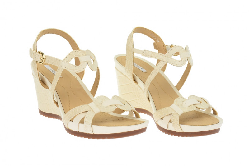 Geox Rorie Keil Sandale milk beige D42P3A