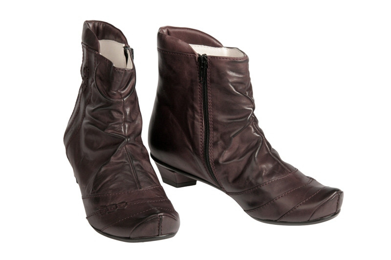 Tiggers Sara in dunkelrot Stiefeletten TA-4965