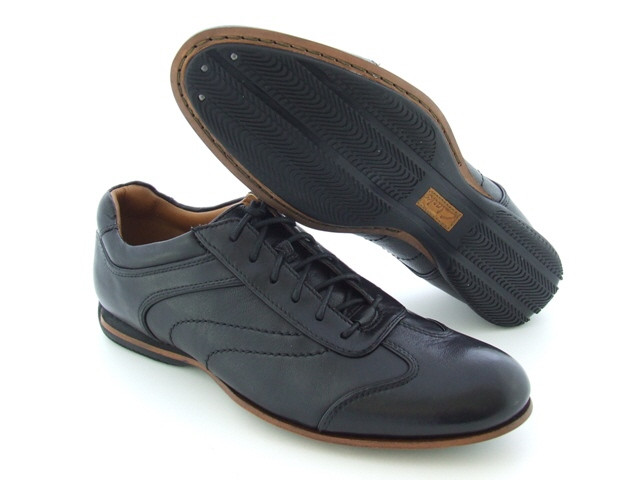 Clarks Golden Age Schuhe schwarz