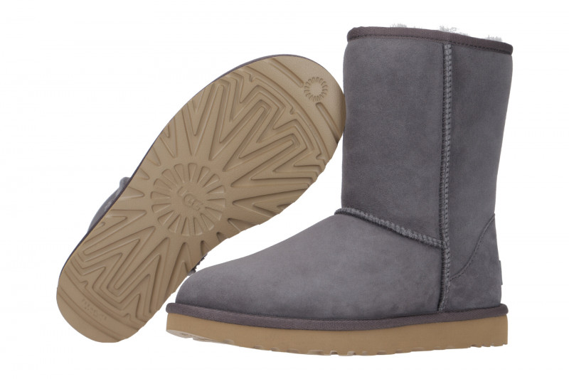 UGG Stiefel dunkelgrau nightfall Classic Short II