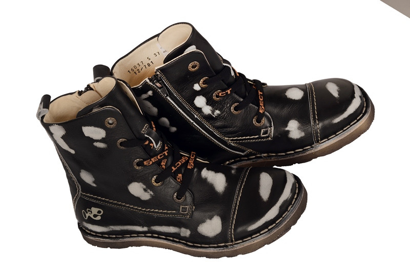 Eject SonySerap Boots in schwarz weiß E-15037.1