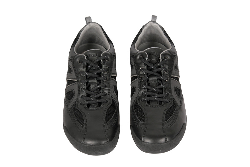 Geox Traccia G Schuhe in schwarz U2209G