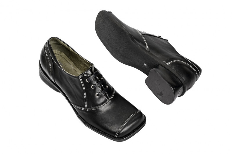 Tiggers Yvonne 1SE Schuhe - in schwarz karree Form