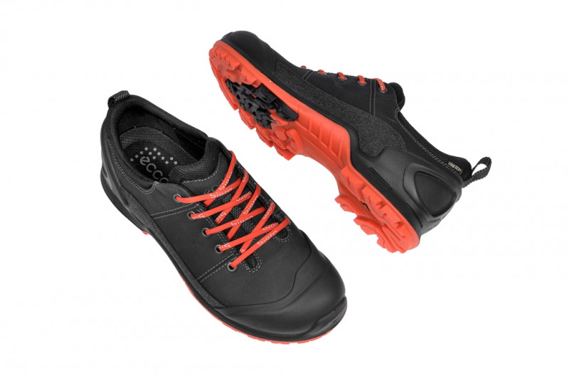 Ecco Biom Terrain Schuhe in schwarz orange Yakleder Gore-Tex