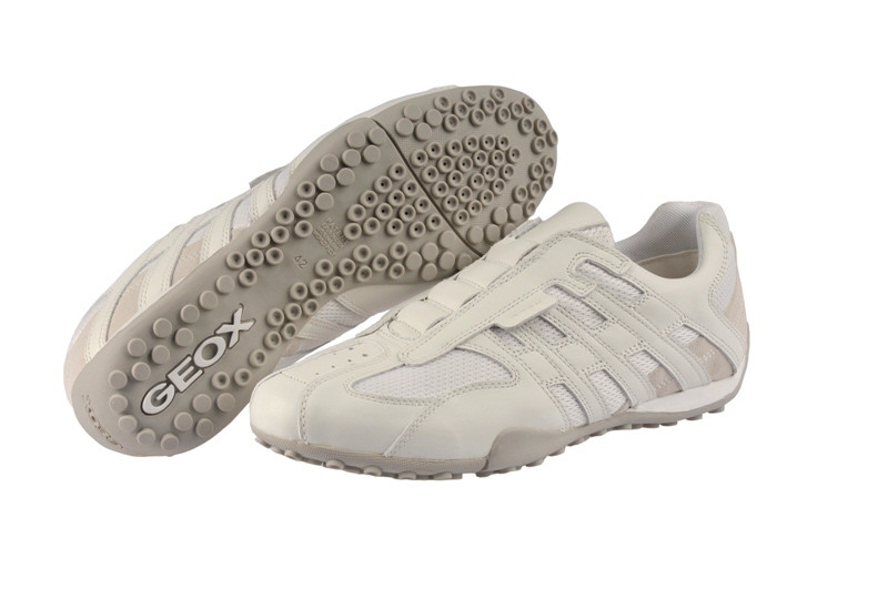 Geox Snake Slipper weiß grau