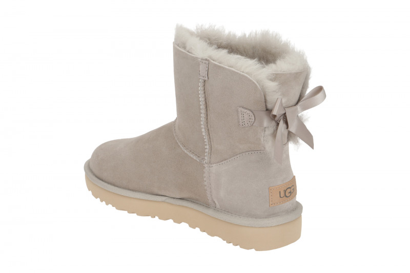 UGG Stiefel hellgrau goat Mini Bailey Bow II