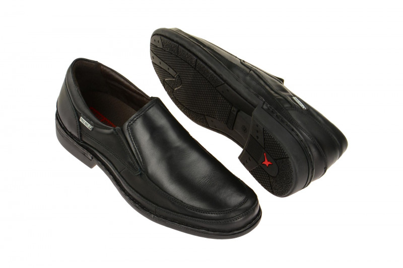 Pikolinos Oviedo Slipper schwarz 08F-5017