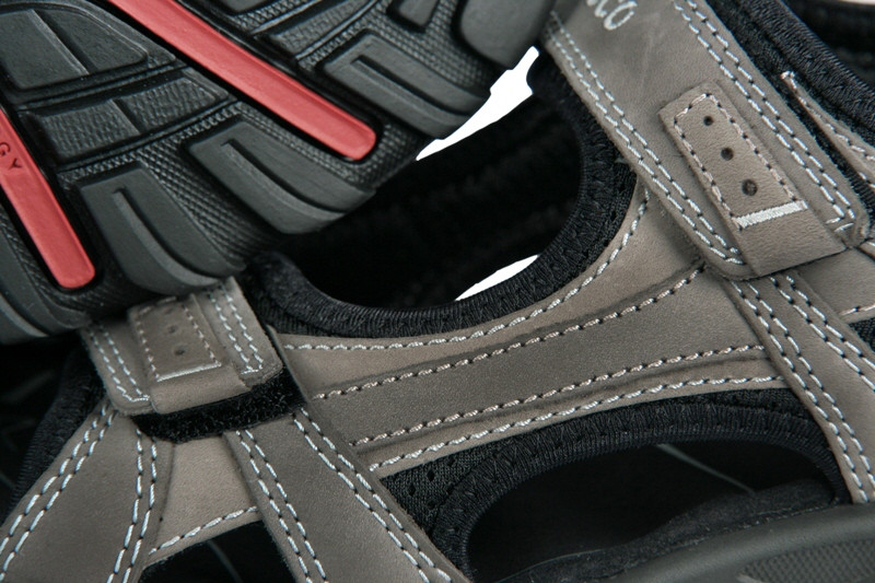 Ecco Offroad Lite Sandale in warm grey grau