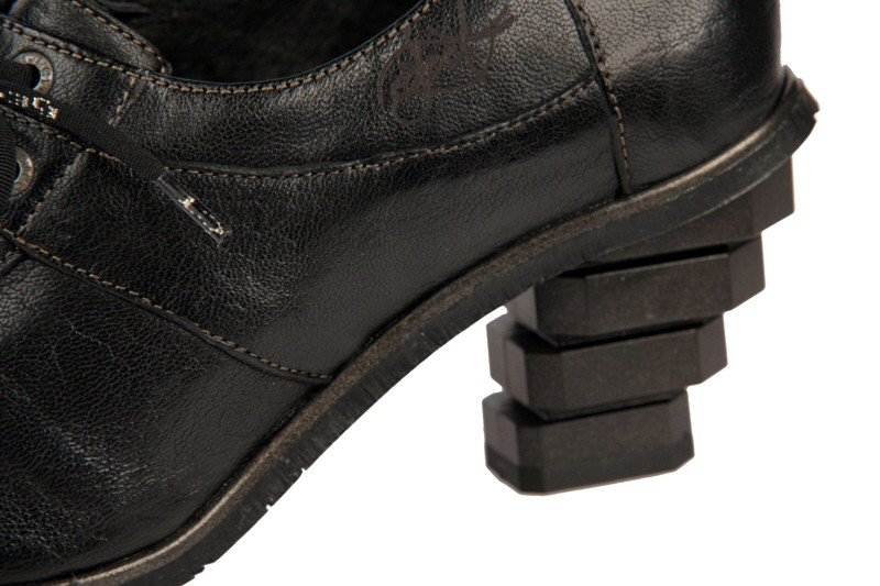 Eject New Square Pumps schwarz