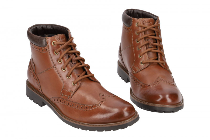 Clarks Curington Rise Stiefel braun