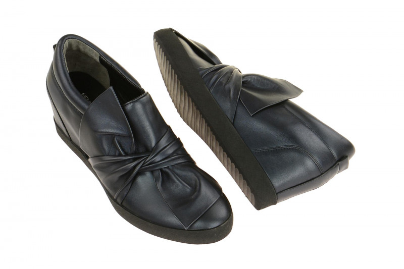 K&S Liberty Keil Slipper blau metallic