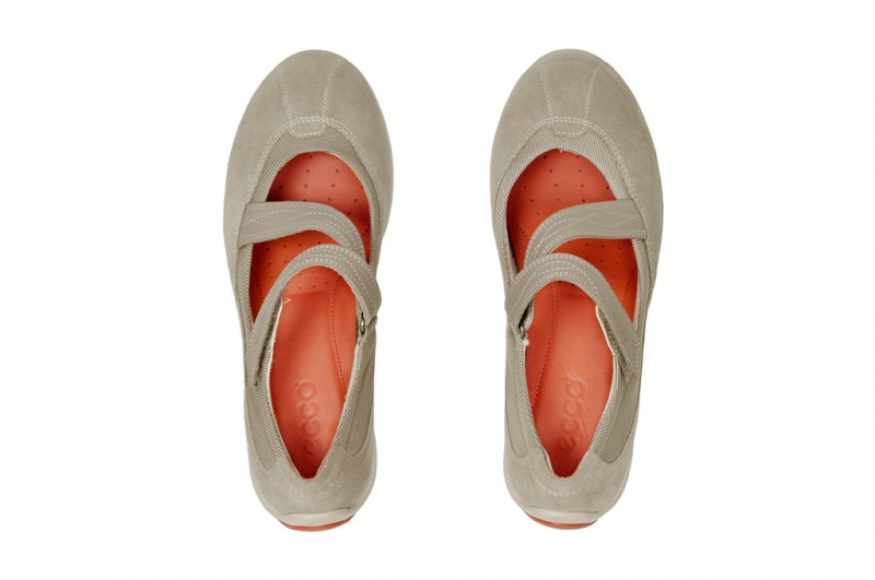 Ecco Glow Schuhe in moon rock hellgrau Slipper 24802355294