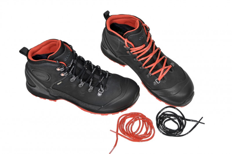 Ecco Biom Terrain Stiefelette in schwarz orange Yakleder Gore-Tex