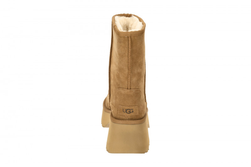 UGG Classic Short New Heights Stiefel braun 1158310