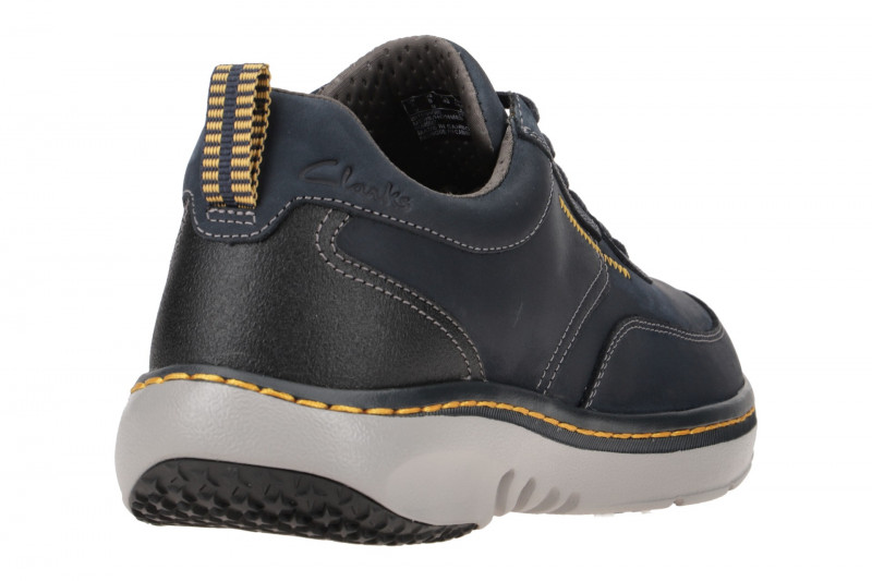 Clarks Pro Lace Schuhe blau Nubuck 26175194