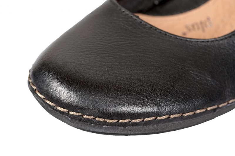 Clarks Emerson Jazz Pumps in schwarz 20355622