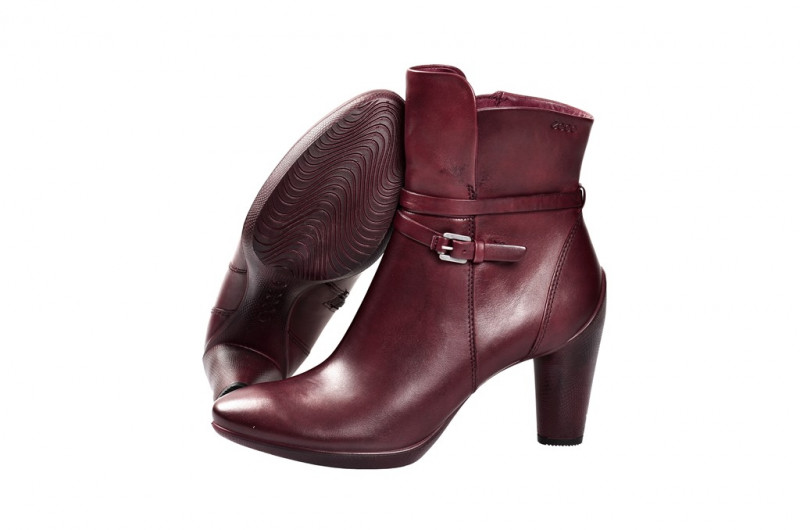 Ecco Sculptured 75 Stiefelette in dunkelrot 24266301070