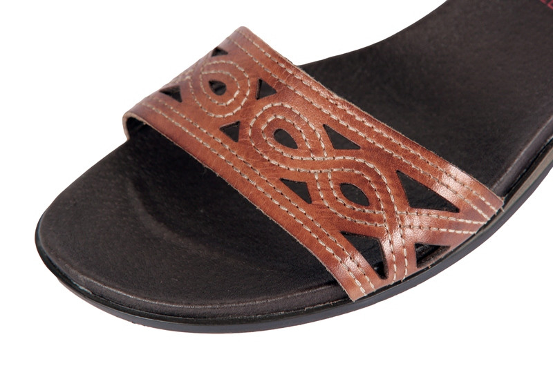 Pikolinos Alcudia Sandale in brandy braun 816-8886