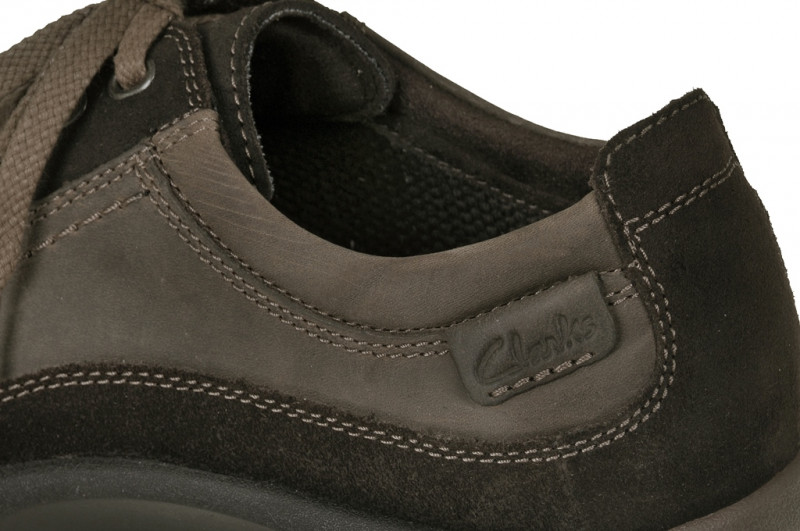 Clarks Route Place Schuhe in dunkelbraun Mokassin 20351201