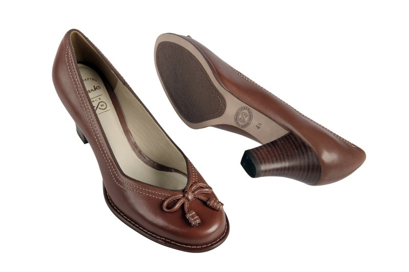 Clarks Bombay Lights Pumps in tan braun 20328901
