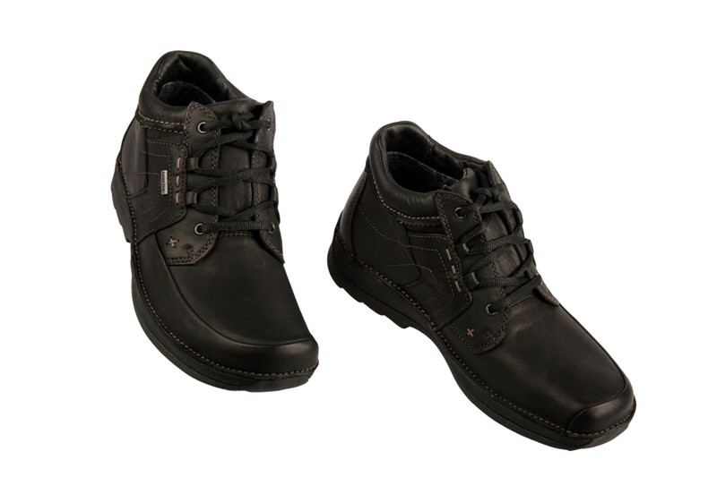 Clarks Storm Path GTX Schuhe in schwarz mit Gore-Tex
