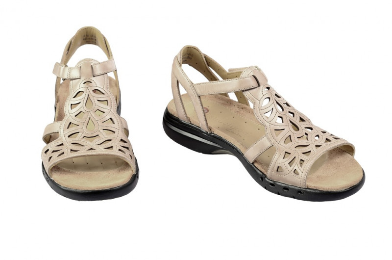 Clarks Un Sugar Sandale braun tan 20354682