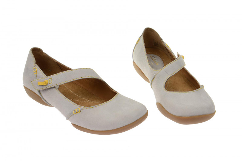 Clarks Felicia Plum Schuhe grau 26108380