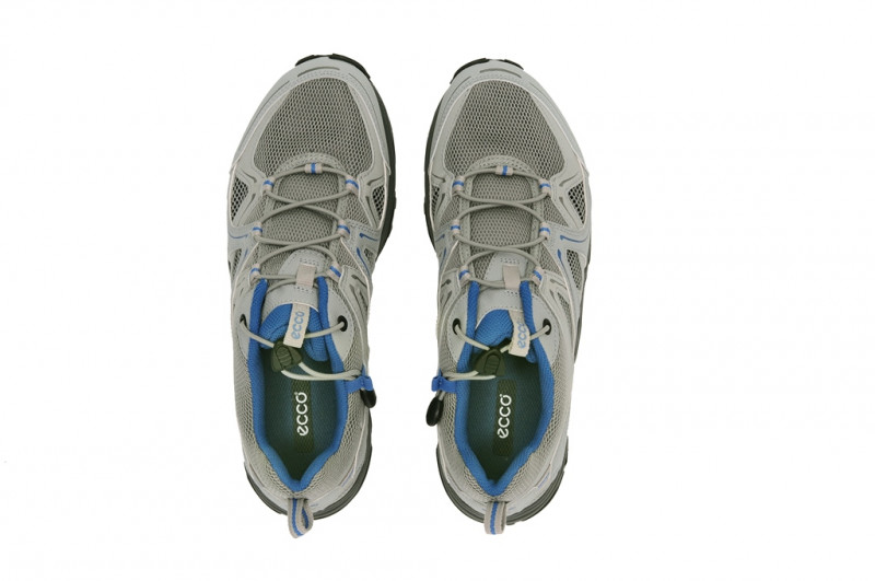 Ecco Ultra Trail Sneaker in hellgrau blau 85204455874