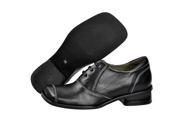 Tiggers Yvonne 1SE Schuhe - in schwarz karree Form