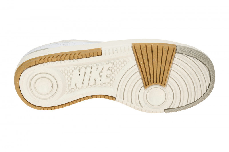 NIKE Gamma Force Sneaker Schuhe weiß beige Damen