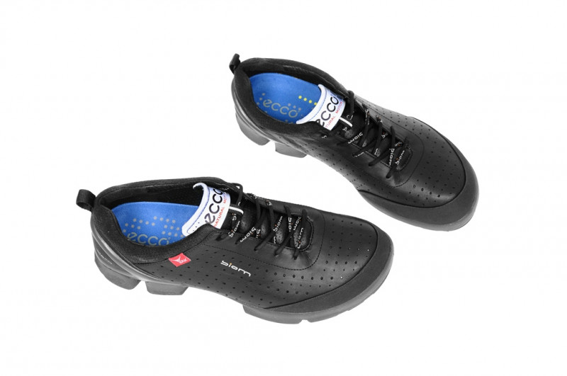 Ecco Biom Walk 1.1 schwarz 09117453994