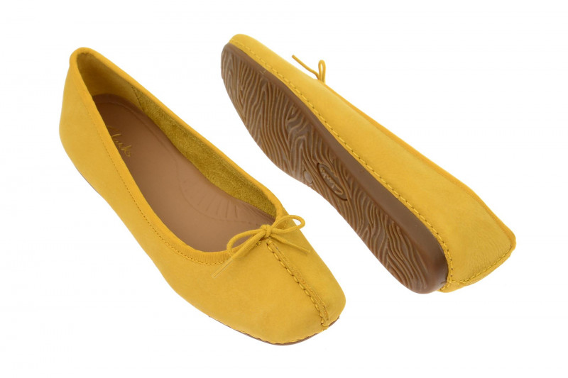 Clarks Freckle Ice Ballerina gelb Nubuck 26105951