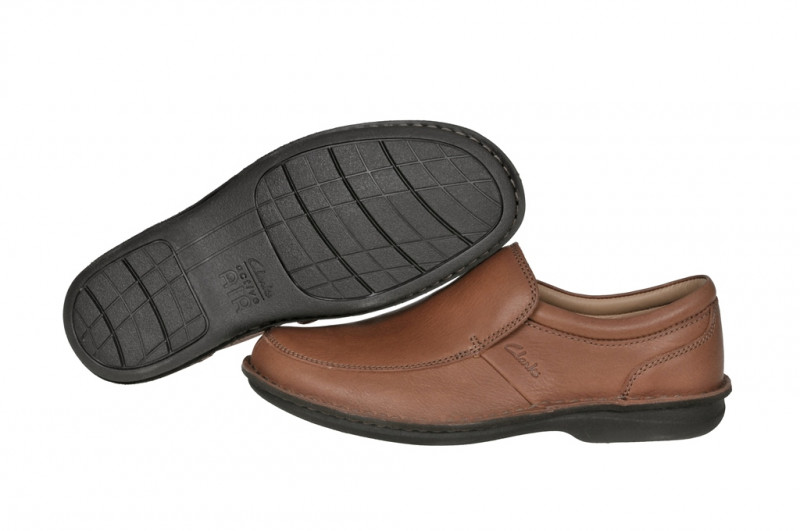 Clarks Slipper Sentry Slip braun H-Weite